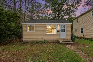 2337 Philo Ave, Muskegon, MI 49441 - Photo 1