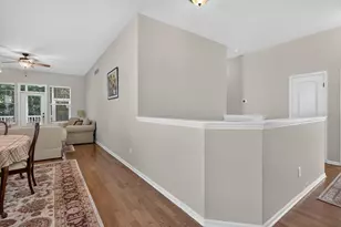 803 E Barrington Cir, Jackson, MI 49203 - Photo 6