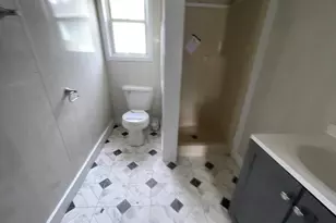 519 Seymour Ave, Jackson, MI 49202 - Photo 6