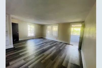 519 Seymour Avenue, Jackson, MI 49202 - Photo 14