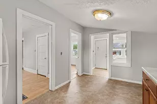 1768 Henry St, Muskegon, MI 49441 - Photo 6