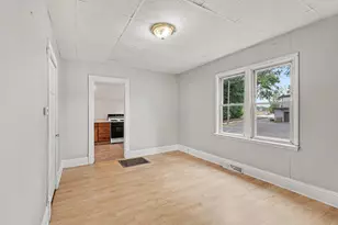 1768 Henry St, Muskegon, MI 49441 - Photo 10