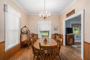 706 W Loomis St, Ludington, MI 49431 - Photo 8