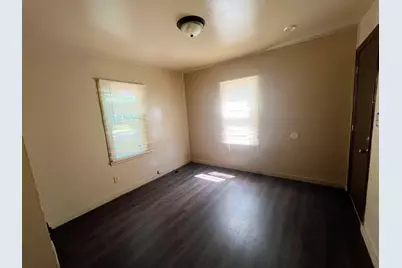 840 E High Street, Benton Harbor, MI 49022 - Photo 4