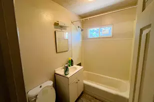 840 E High St, Benton Harbor, MI 49022 - Photo 6