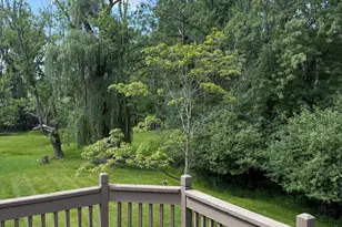 4283 Woodstock Rd, Waterford, MI 48328 - Photo 14