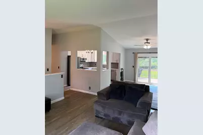 4283 Woodstock Road, Waterford, MI 48328 - Photo 6