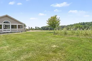 8753 Pleasant Lake Rd, Ann Arbor, MI 48103 - Photo 28