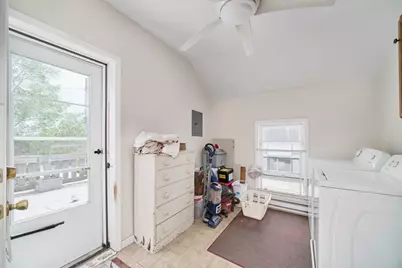 135 Washington Street, Manistee, MI 49660 - Photo 28