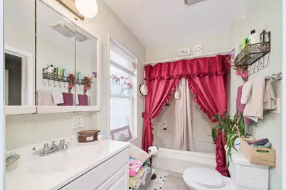 135 Washington Street, Manistee, MI 49660 - Photo 22