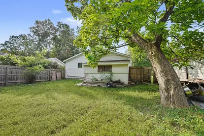 205 E St Marys Street, Decatur, MI 49045 - Photo 2