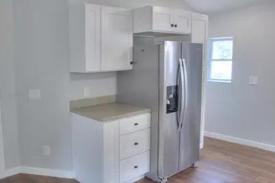614 Allen Avenue, Alma, MI 48801 - Photo 6
