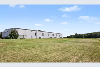 2460 Meadowbrook Road, Benton Harbor, MI 49022 - Photo 22