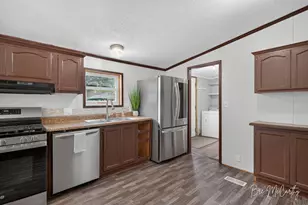 1634 S Chatterson Rd, Muskegon, MI 49442 - Photo 10