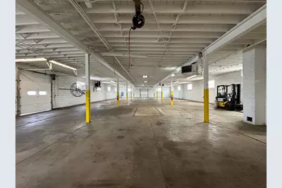 200 E Broadway Street, Three Rivers, MI 49093 - Photo 14