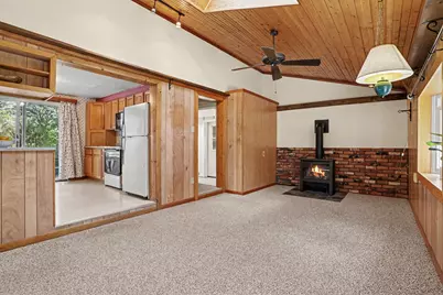 17 4th Street, Plainwell, MI 49080 - Photo 2