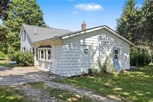 17 4th St, Plainwell, MI 49080 - Photo 18