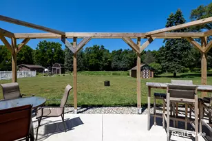 997 Cypress Dr, Jenison, MI 49428 - Photo 4