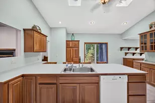 9880 85th Ave, Mecosta, MI 49332 - Photo 10