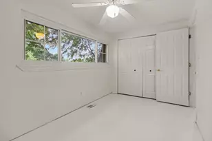 541 Long Shr Dr, Ann Arbor, MI 48105 - Photo 24