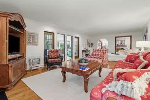 2093 Capital Ave SW, Battle Creek, MI 49015 - Photo 8