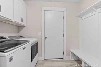 1448 E Addison Way, Muskegon, MI 49445 - Photo 8