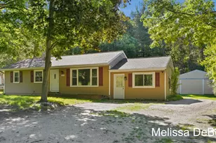 2014 3 Mile Rd NE, Grand Rapids, MI 49505 - Photo 1