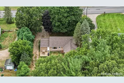 2014 3 Mile Road NE, Grand Rapids, MI 49505 - Photo 4