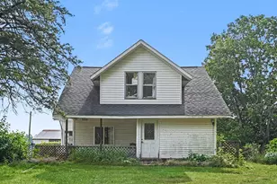 41491 70th St, Covert, MI 49043 - Photo 2