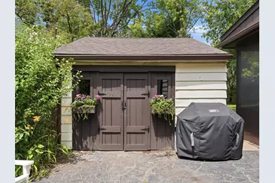 2104 Arborview Boulevard, Ann Arbor, MI 48103 - Photo 22