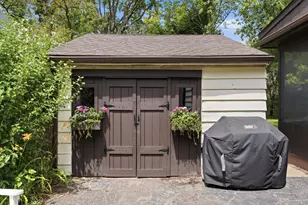 2104 Arborview Blvd, Ann Arbor, MI 48103 - Photo 22