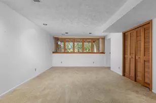 2736 Mulford Dr SE, Grand Rapids, MI 49546 - Photo 26