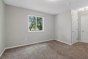 1006 26th St SW, Wyoming, MI 49509 - Photo 12