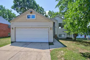 1006 26th St SW, Wyoming, MI 49509 - Photo 1