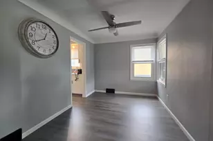1032 Buckingham Ave, Lincoln Park, MI 48146 - Photo 8