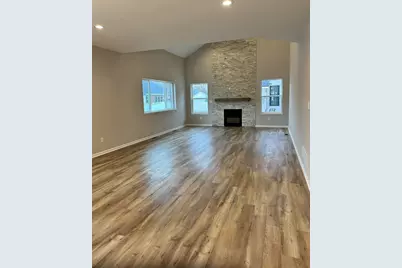 20077 Dovetail Drive, Trenton, MI 48183 - Photo 14