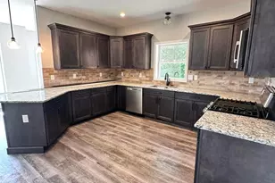 20077 Dovetail Dr, Trenton, MI 48183 - Photo 20
