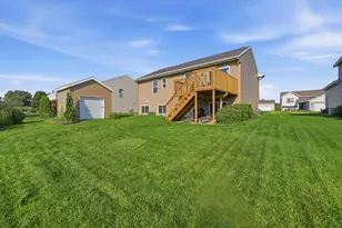 9752 Crystal Cir, Zeeland, MI 49464 - Photo 46