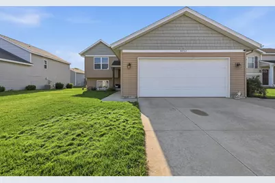 9752 Crystal Circle, Zeeland, MI 49464 - Photo 2