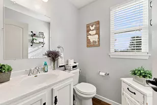 9752 Crystal Cir, Zeeland, MI 49464 - Photo 22