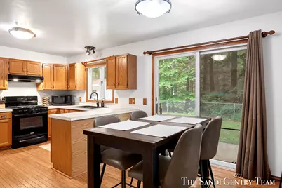 18362 168th Avenue, Spring Lake, MI 49456 - Photo 12