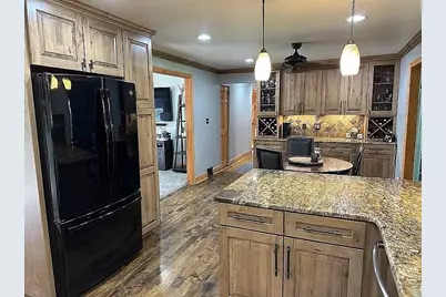 38894 Winkler Street, Harrison Township, MI 48045 - Photo 4