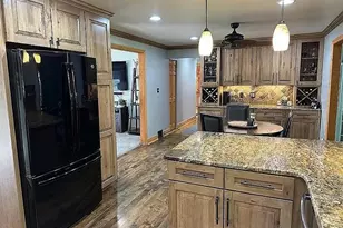 38894 Winkler St, Harrison Township, MI 48045 - Photo 4