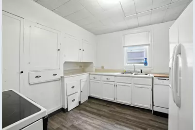 332 W Upton Avenue, Reed City, MI 49677 - Photo 16
