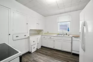 332 W Upton Ave, Reed City, MI 49677 - Photo 16