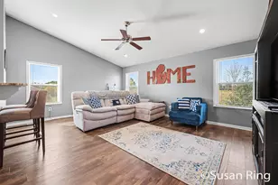 282 Vansen Dr, Kent City, MI 49330 - Photo 8