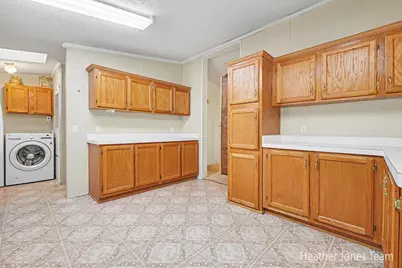 9274 Karen Drive, Crystal, MI 48818 - Photo 6