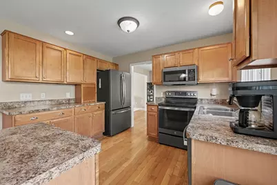 913 Darwin Drive, Chelsea, MI 48118 - Photo 6