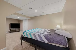 913 Darwin Dr, Chelsea, MI 48118 - Photo 24