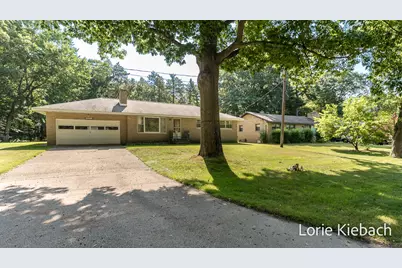 18452 168th Avenue, Spring Lake, MI 49456 - Photo 2